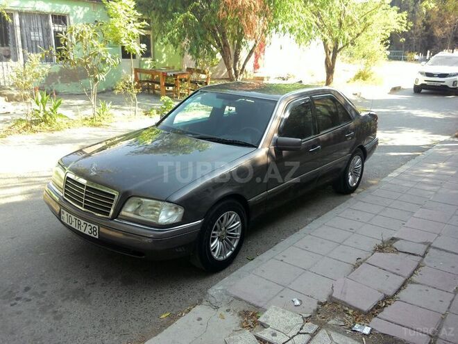 Mercedes C 180 1994, 271,000 km - 1.8 l - Bakı
