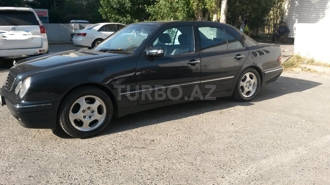 Mercedes E 240 2000, 192,651 km - 2.4 l - Bakı