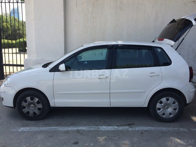 Volkswagen Polo 2008, 100,000 km - 1.6 l - Bakı