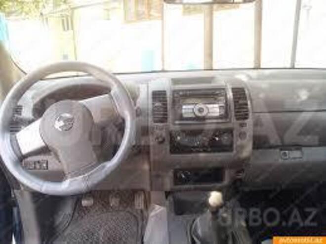 Nissan Navara 2011, 90,000 km - 0.3 л - Bakı