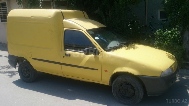 Ford Courier 1997, 240,000 km - 1.8 l - Bakı