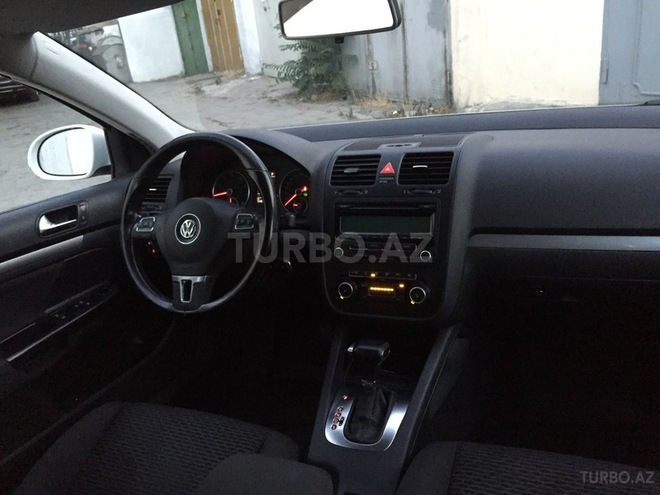 Volkswagen Jetta 2009, 150,000 km - 1.6 л - Bakı