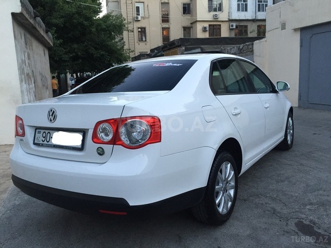 Volkswagen Jetta 2009, 150,000 km - 1.6 л - Bakı