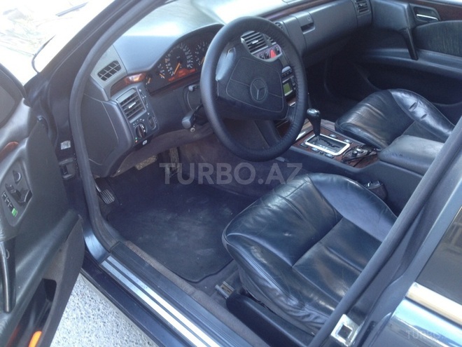 Mercedes E 320 1998, 347,000 km - 0.4 л - Bakı