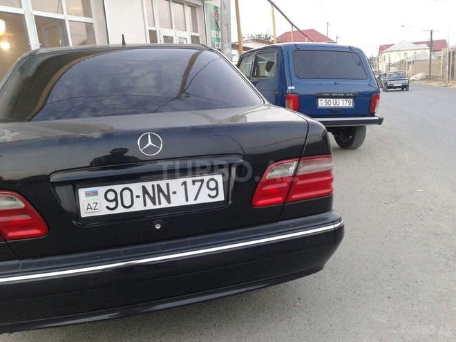 Mercedes E 320 2000, 200 km - 3.2 л - Bakı