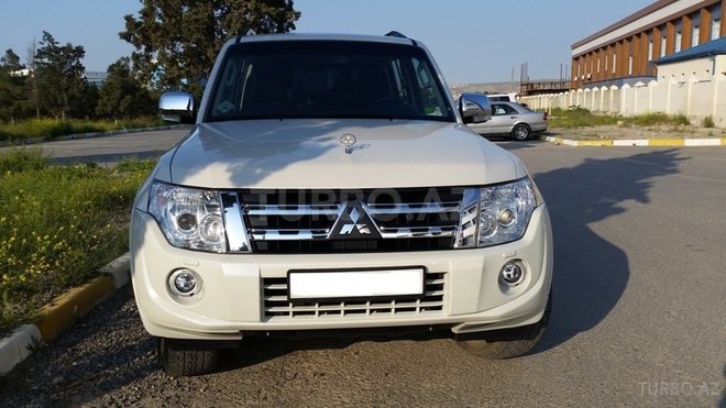 Mitsubishi Pajero 2013, 41,000 km - 3.5 l - Bakı