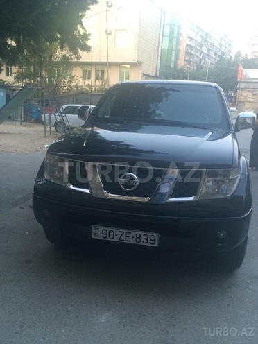 Nissan Navara 2011, 90,000 km - 2.5 л - Bakı