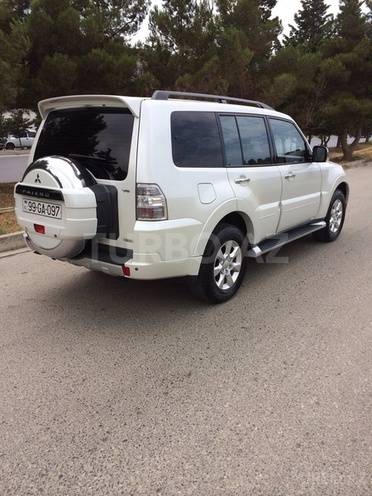 Mitsubishi Pajero 2015, 54,500 km - 3.5 l - Bakı