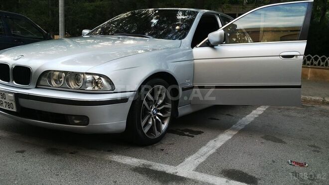 BMW 523 1999, 190,000 km - 2.5 l - Bakı