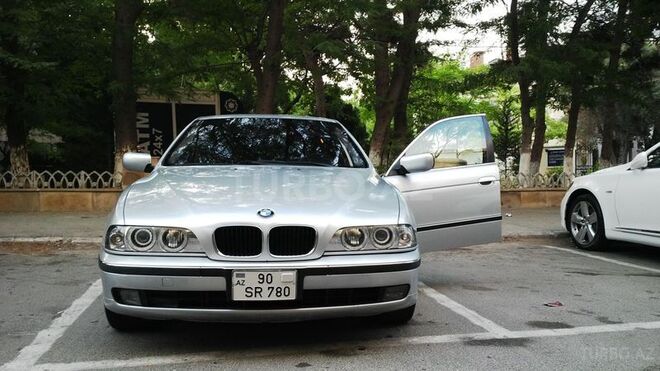 BMW 523 1999, 190,000 km - 2.5 l - Bakı