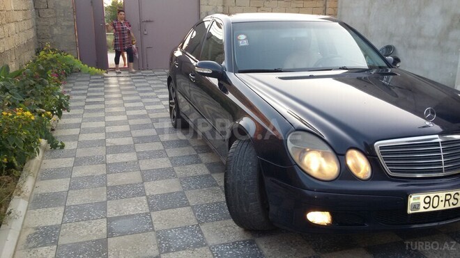 Mercedes E 220 2002, 227,000 km - 2.2 л - Bakı