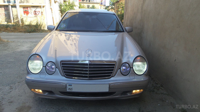 Mercedes E 320 2001, 247,000 km - 3.2 л - Bakı