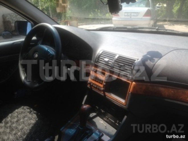 BMW 528 1996, 350,000 km - 2.8 l - Bakı