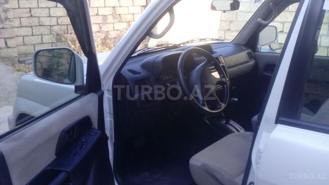 Mitsubishi Pajero io 2002, 115,000 km - 2.0 л - Bakı