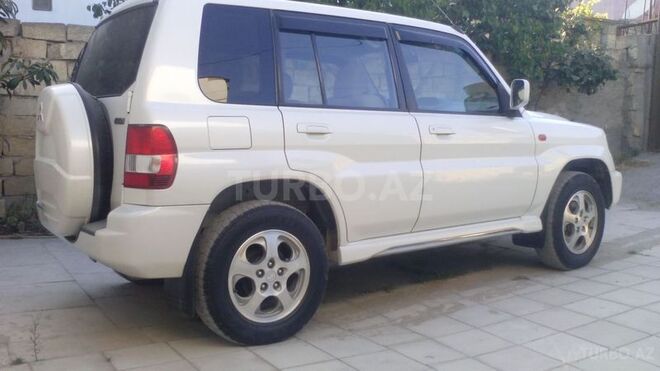 Mitsubishi Pajero io 2002, 115,000 km - 2.0 л - Bakı