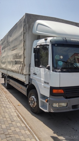 Mercedes Atego 1217 2001, 780,000 km - 4.3 l - Bakı