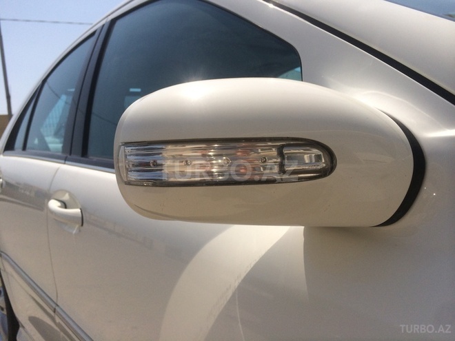 Mercedes C 230 2005, 110,000 km - 2.5 л - Bakı
