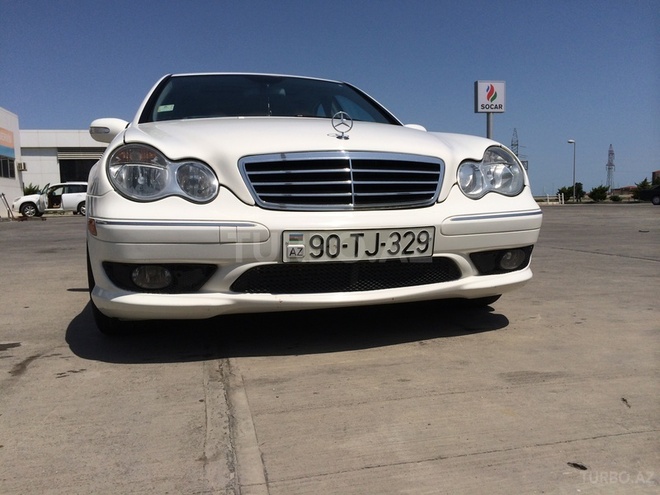 Mercedes C 230 2005, 110,000 km - 2.5 л - Bakı