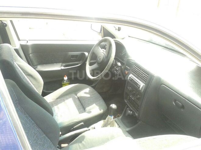 Volkswagen Polo 1998, 220,000 km - 1.6 л - Bakı