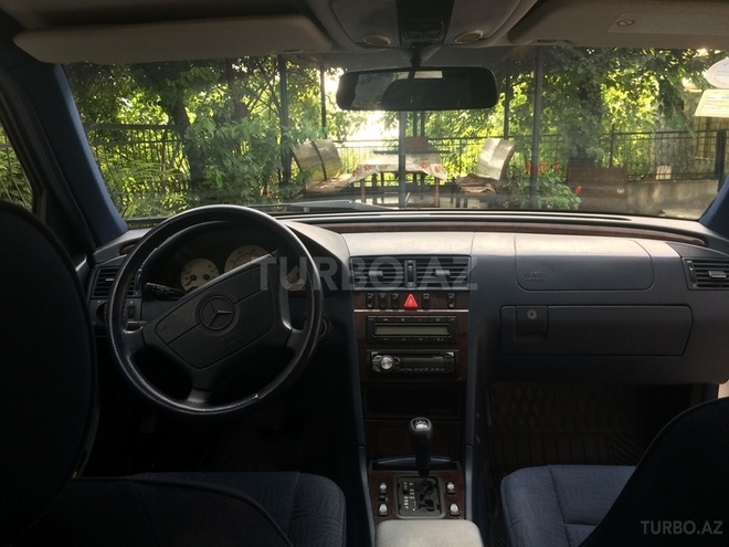 Mercedes C 240 1998, 156,000 km - 2.4 l - Bakı