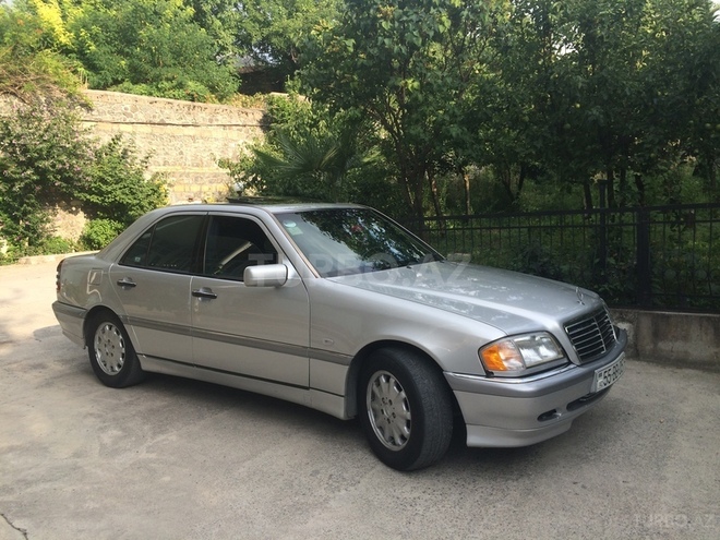 Mercedes C 240 1998, 156,000 km - 2.4 l - Bakı