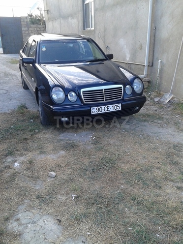 Mercedes E 240 1999, 170,000 km - 2.4 l - Bakı