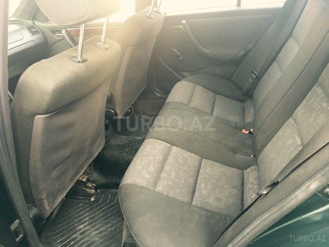 Mercedes C 180 1997, 287,500 km - 1.8 л - Bakı