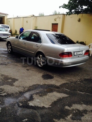 Mercedes E 280 1999, 110,000 km - 2.8 l - Bakı