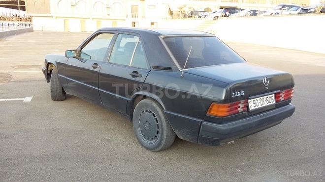 Mercedes 190 1992, 20,000 km - 2.0 л - Bakı