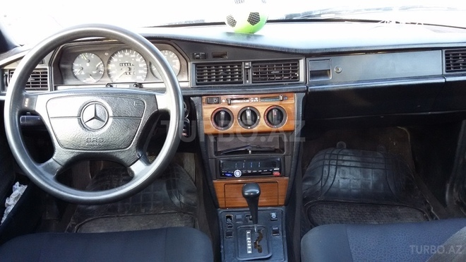 Mercedes 190 1992, 20,000 km - 2.0 л - Bakı