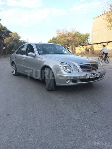 Mercedes E 220 2006, 410,000 km - 2.2 l - Bakı