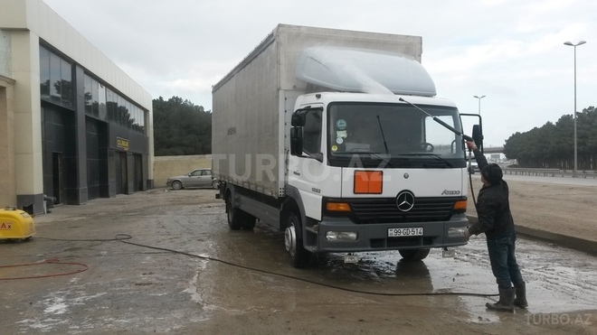 Mercedes Atego 1323 2001, 530,000 km - 1.3 l - Bakı