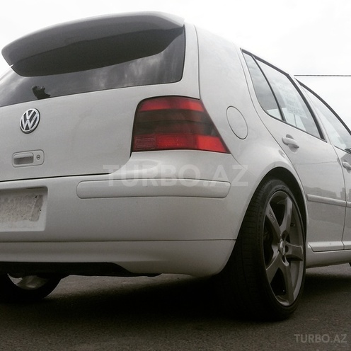 Volkswagen Golf 2002, 110,000 km - 1.6 l - Bakı