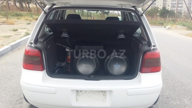 Volkswagen Golf 2002, 110,000 km - 1.6 l - Bakı