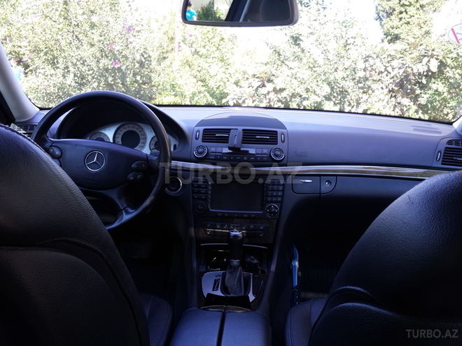 Mercedes E 350 2005, 280,000 km - 3.5 l - Bakı