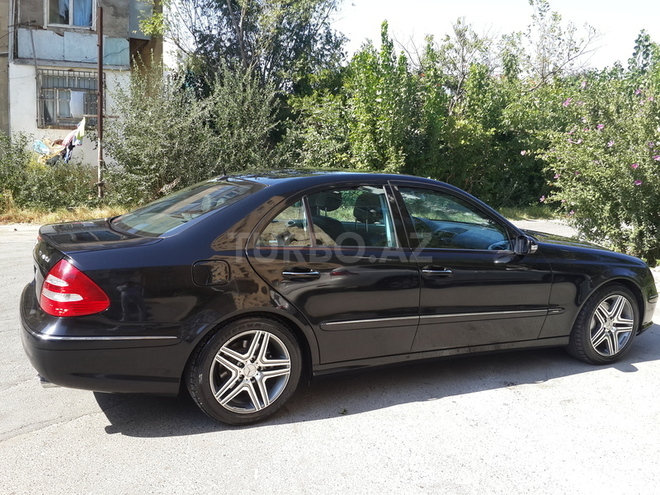 Mercedes E 350 2005, 280,000 km - 3.5 l - Bakı