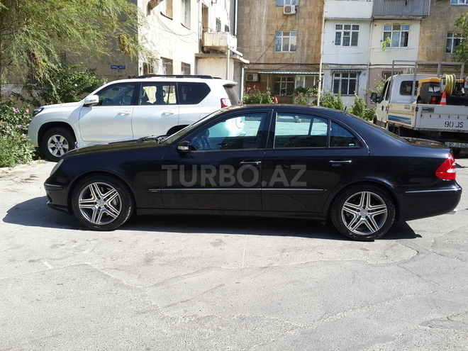 Mercedes E 350 2005, 280,000 km - 3.5 l - Bakı