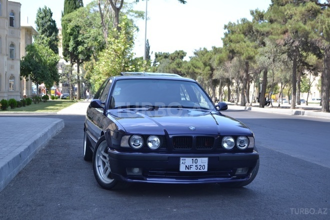 BMW 528 1995, 200,000 km - 2.8 l - Bakı