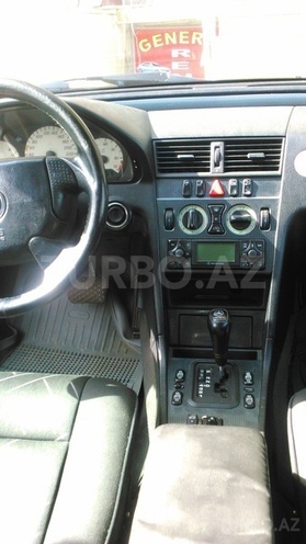 Mercedes C 200 1998, 180,000 km - 2.0 l - Bakı