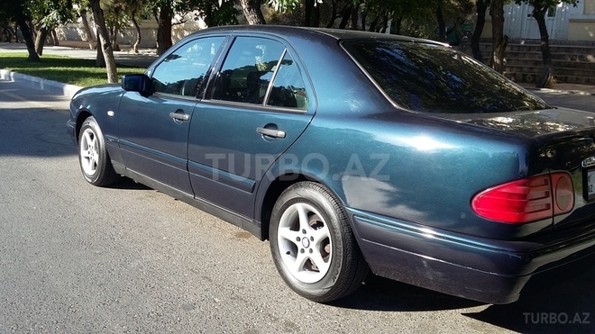 Mercedes C 230 1995, 215,300 km - 2.3 l - Bakı