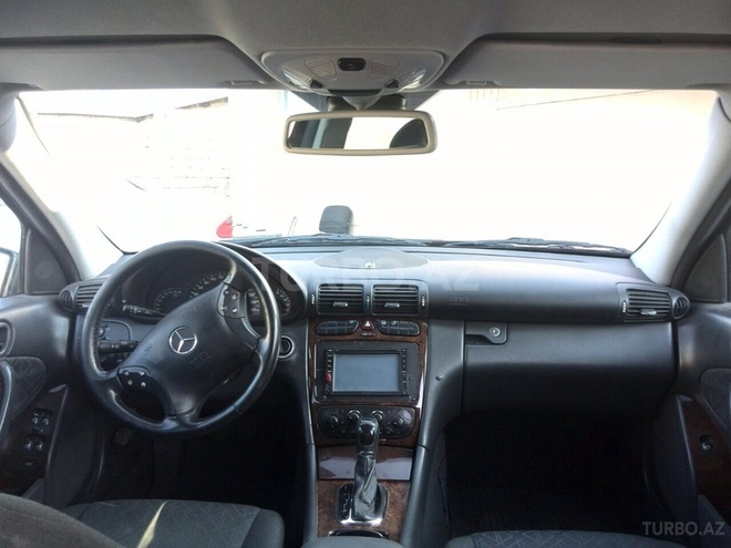 Mercedes C 240 2001, 1,900,000 km - 2.4 l - Bakı