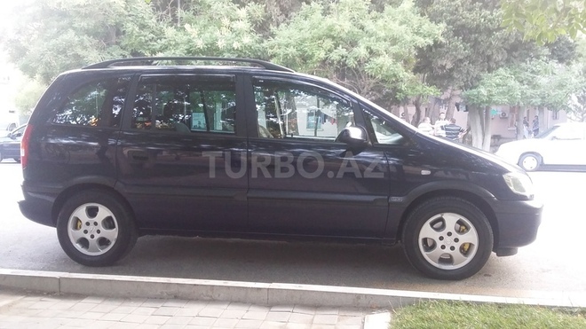 Opel Zafira 2001, 175,000 km - 2.2 l - Bakı