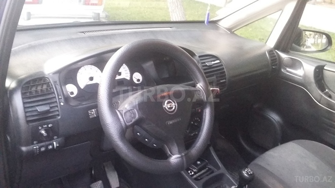 Opel Zafira 2001, 175,000 km - 2.2 l - Bakı