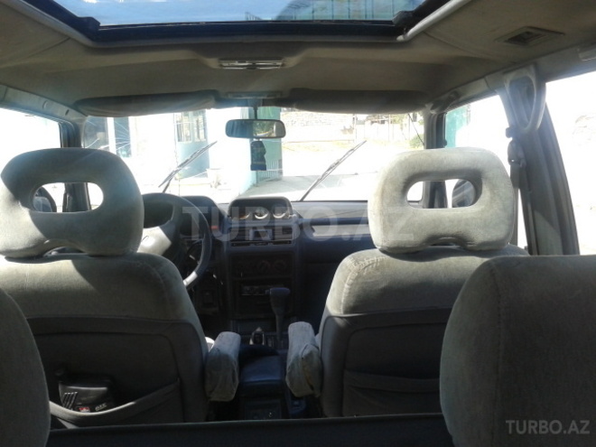 Mitsubishi Pajero 1992, 320,000 km - 0.3 л - Bakı