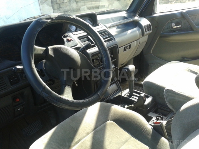 Mitsubishi Pajero 1992, 320,000 km - 0.3 л - Bakı