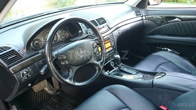 Mercedes E 220 2008, 188,000 km - 2.2 l - Bakı