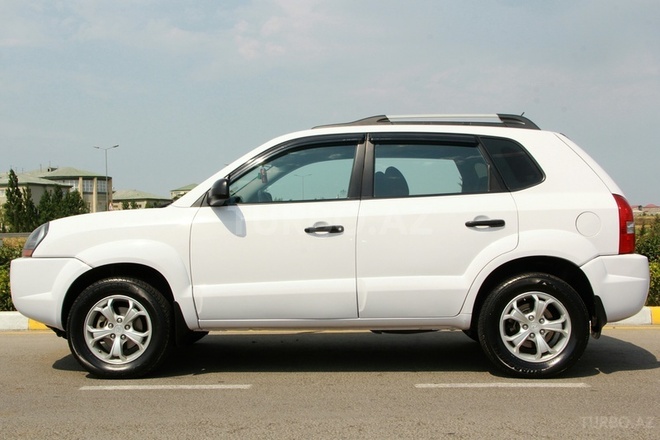 Hyundai Tucson 2008, 300,000 km - 2.0 l - Bakı