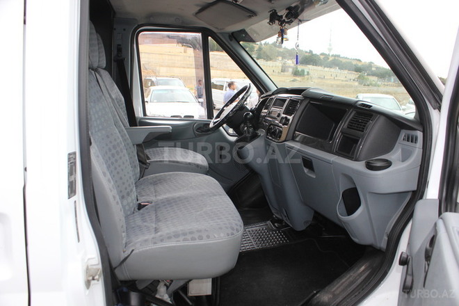 Ford Transit 2006, 250,000 km - 2.4 l - Bakı