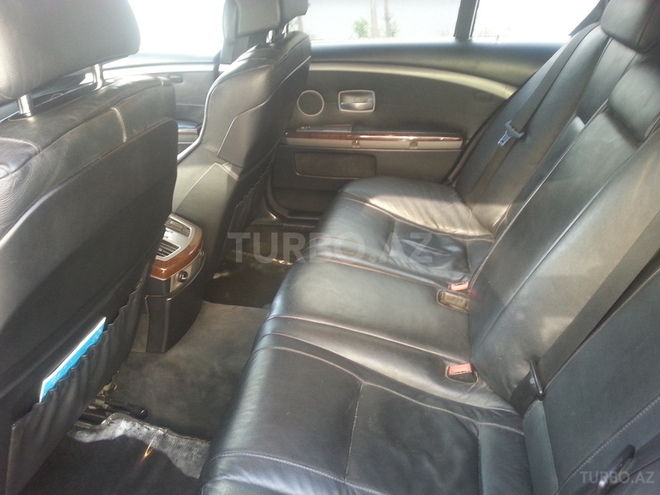 BMW 745 2002, 195,000 km - 4.4 l - Bakı
