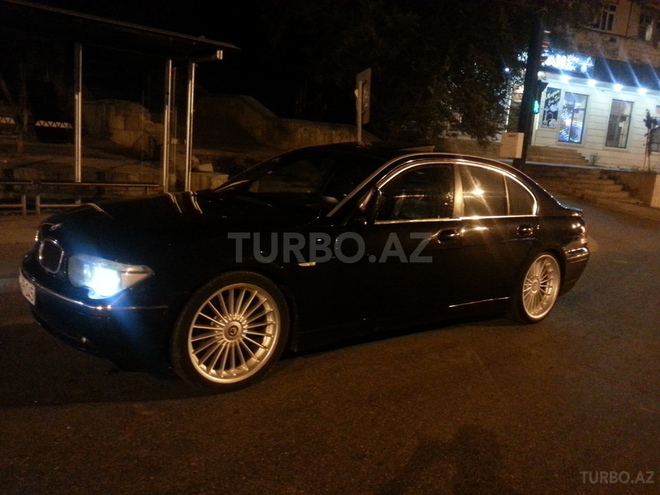 BMW 745 2002, 195,000 km - 4.4 l - Bakı